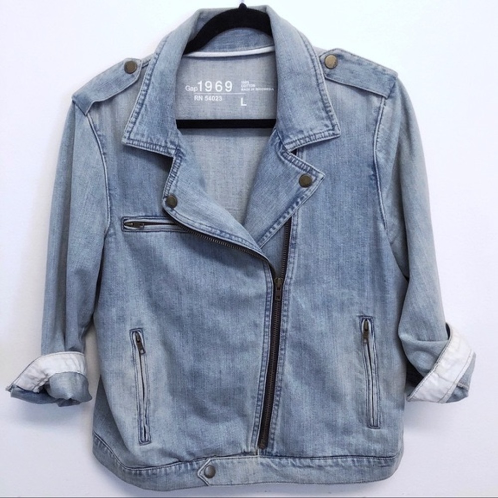 Rare Gap 1969 Moto  Denim Jacket Light Wash